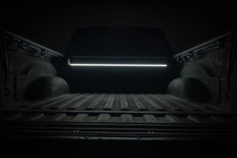 Powered Retractable Bed Cover 5 Foot 7 Inch Bed Ram 1500 2WD/4WD (2009-2018 &amp; Classic) Rough Country