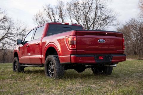 F-150 3 Inch Lift Kit Bolt On  2021 F-150 4WD Rough Country