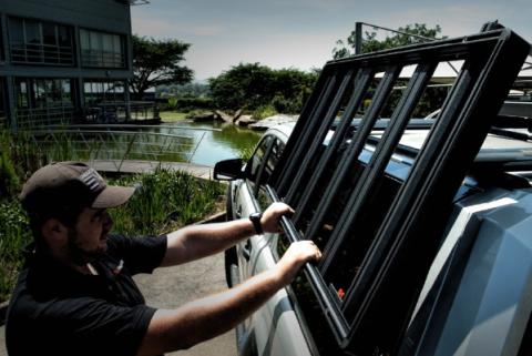 Drop Rack For 2017-2022 Ford F250/F350 Super Duty 6.8 Foot Standard Bed SmartCap Fits Caps w/Serial #'s ending in "MB" "WH" or "SA"