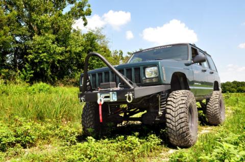 Jeep Front Winch Bumper 84-01 Cherokee XJ Rough Country
