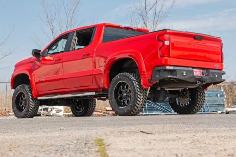 GM Stainless Steel Oval Nerf Step Bars 19-21 GM 1500 / 20-21 2500HD/3500 HD Crew Cab Rough Country