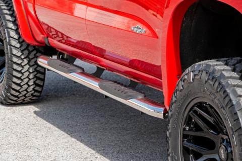 GM Stainless Steel Oval Nerf Step Bars 19-21 GM 1500 / 20-21 2500HD/3500 HD Crew Cab Rough Country