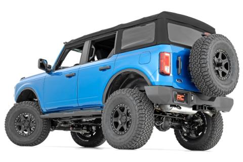 Oval Nerf Step 4.5 Inch 4-Door Black 21-Up Ford Bronco 4WD Rough Country