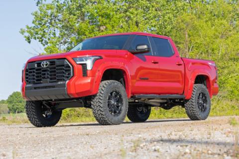 Oval Nerf Steps Crew Cab Black Toyota Tundra 2WD/4WD (22-23) Rough Country