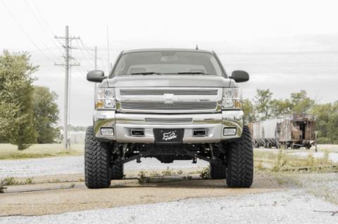 7.5 Inch Lift Kit M1 Struts/M1 Silverado/Sierra 1500 4WD (07-13) Rough Country