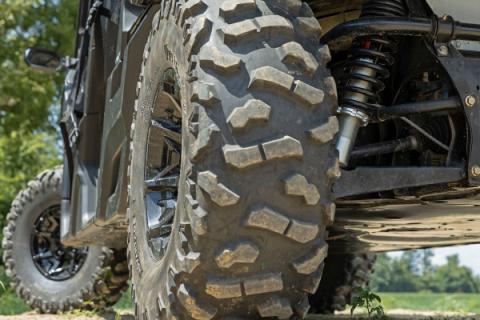 M1 Rear Coil Over Shocks 0-2 Inch Can-Am Defender (16-22) Rough Country