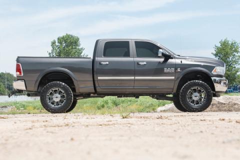 2.5 Inch Dodge Lift Kit V2 Shocks (14-20 Ram 2500 4WD) Rough Country