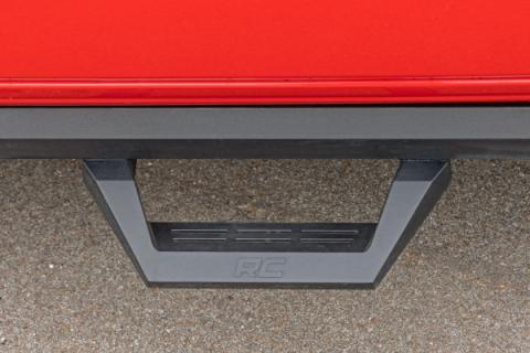 SRX2 Adjustable Aluminum Step Crew Cab 19-22 Ram 1500 2WD/4WD Rough Country
