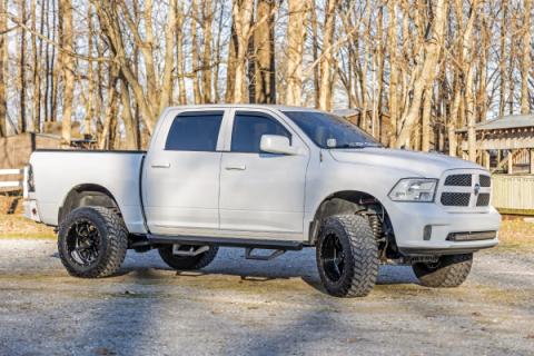 SRX2 Adjustable Aluminum Step Crew Cab 09-18 Ram 1500/10-18 2500 Rough Country