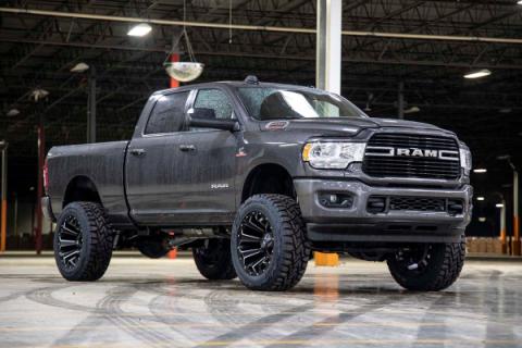 5.0 Inch Dodge Suspension Lift Kit Standard Rate Coil Springs Radius Arms 19-Up Ram 2500 4WD w/ AISIN Transmission Diesel Rough Country