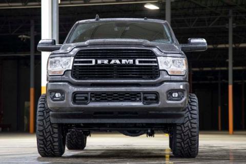 5 Inch Lift Kit Dual Rate Coils V2 Non-AISIN 19-Up Ram 2500 Rough Country