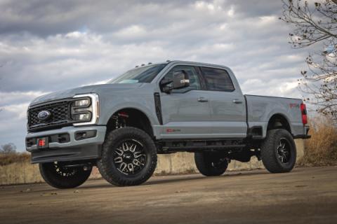 4.5 Inch Lift C/O Vertex Ford F-250/F-350 Super Duty 4WD (2023-2026) Rough Country