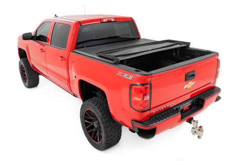 Soft Tri-Fold Bed Cover 5 Foot 9 Inch Bed Silverado/Sierra 1500 (14-18 &amp; Classic) Rough Country