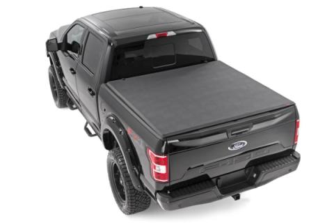 Soft Tri-Fold Bed Cover 5 Foot 7 Inch Bed Ford F-150 (21-26)/F-150 Lightning (22-26) Rough Country
