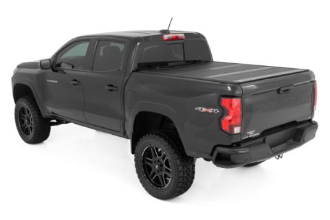 Hard Low Profile Bed Cover 5 Foot Bed Chevy/GMC Canyon/Colorado (15-26) Rough Country