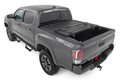 Hard Low Profile Bed Cover 5 Foot Bed Toyota Tacoma 2WD/4WD (2016-2023) Rough Country
