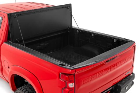 Hard Tri-Fold Flip Up Bed Cover 5 Foot 10 Inch Bed Chevy/GMC Sierra 1500 (19-26)/Silverado 1500 (19-26) Rough Country