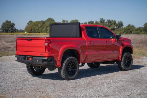 Hard Tri-Fold Flip Up Bed Cover 5 Foot 10 Inch Bed Chevy/GMC Sierra 1500 (19-26)/Silverado 1500 (19-26) Rough Country