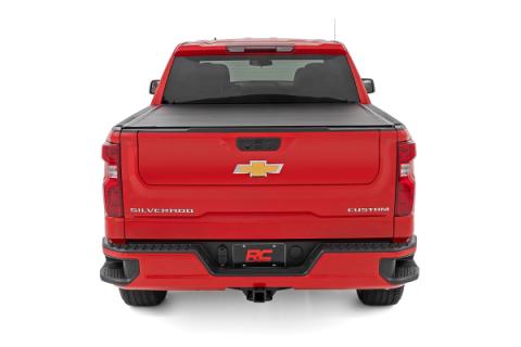 Hard Roll Up Bed Cover 6 Foot 7 Inch Bed Chevy/GMC Sierra 1500 (19-26)/Silverado 1500 (19-26) Rough Country