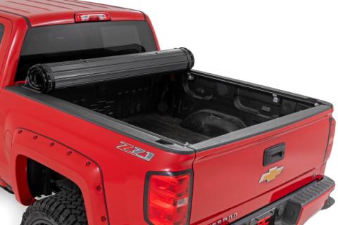 Hard Roll Up Bed Cover 5 Foot 9 Inch Bed Silverado/Sierra 1500 (14-18 &amp; Classic) Rough Country