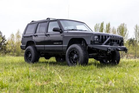 3 Inch Lift Kit RR Springs M1 Jeep Cherokee XJ 2WD/4WD (1984-2001) Rough Country
