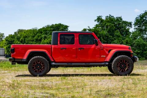 2.5 Inch Leveling Kit Spacers M1 Jeep Gladiator JT 4WD (2020-2023) Rough Country