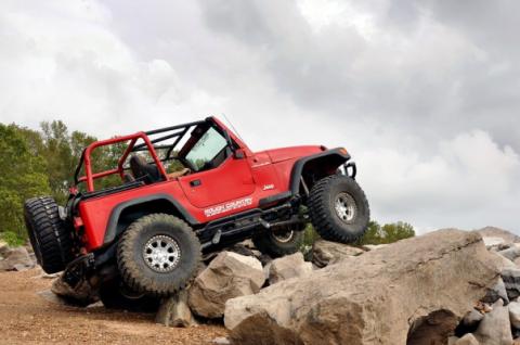 4 Inch Jeep Long Arm Suspension Lift Kit 97-06 Wrangler TJ Rough Country