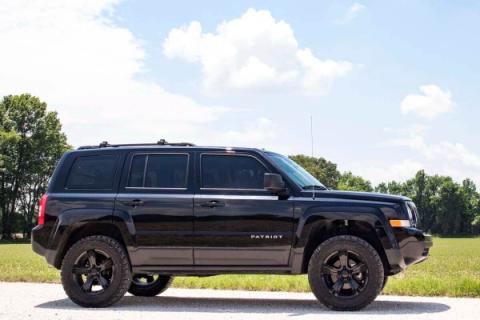2.0 Inch Jeep Suspension Lift Kit For 10-17 Patriot 4WD/ 12-17 Compass Rough Country