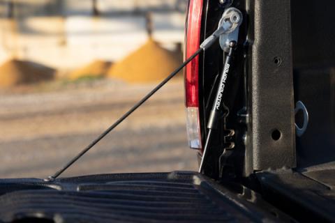 Tailgate Assist Ford F-250/F-350 Super Duty 2WD/4WD (1999-2016) Rough Country