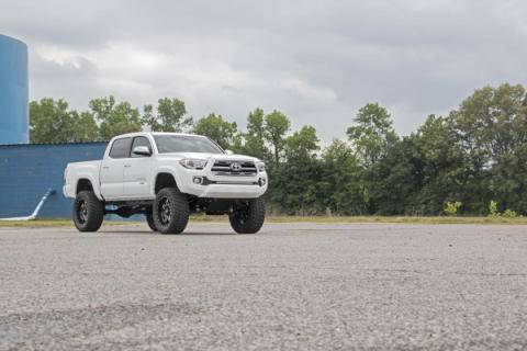6 Inch Toyota Suspension Lift Kit 05-15 Tacoma 4WD/2WD Rough Country