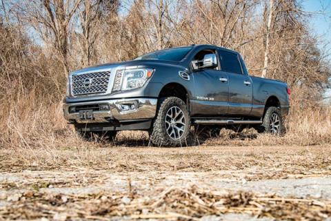 2 Inch Leveling Lift Kit Red 16-Up Titan XD 2WD/4WD Rough Country