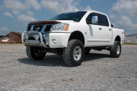 6 Inch Lift Kit Nissan Titan 2WD/4WD (2004-2015) Rough Country