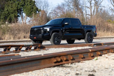 1.75 Inch Leveling Kit 2022 Toyota Tundra 2WD/4WD Rough Country