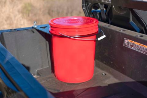 Polaris 5-Gallon Bucket Holder 14-20 Ranger, 17-20 General Rough Country