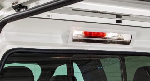 Tacoma Truck Bed Cap SmartCap EVOc Commercial White For 24-26 Toyota Tacoma 6 Foot Standard Bed RSI SmartCap