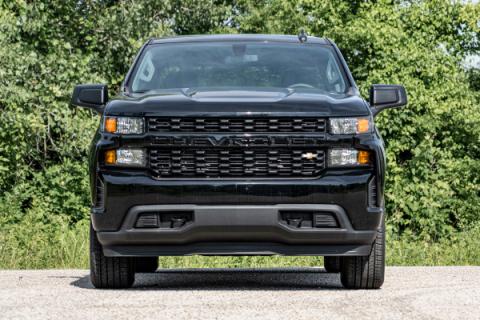 1 Inch - 1.5 Inch Lowering Shackles 19-20 Silverado/Sierra 1500 Rough Country