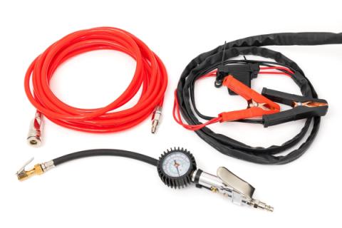 Portable Twin Motor Air Compressor w/Carry Case 12 Volt 150PSI 6.16 CFM Rough Country
