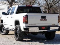 RPT2 Running Boards Crew Cab Silverado/Sierra 1500/2500HD/3500HD (07-18 &amp;amp; Classic) Rough Country