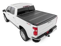 Hard Low Profile Bed Cover 5 Foot 10 Inch Bed Chevy/GMC Sierra 1500 (19-26)/Silverado 1500 (19-26) Rough Country