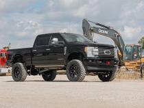 6 Inch Suspension Lift Kit w/V2 Shocks 17-20 F-250/350 4WD Diesel Rough Country