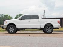 3 Inch Lift Kit M1 Struts Ford F-150 4WD (2009-2013) Rough Country