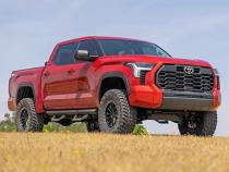 6 Inch Lift Kit Vertex Toyota Tundra 4WD (2022-2026) Rough Country