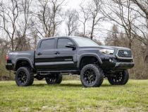 6 Inch Lift Kit M1 Struts/M1 Toyota Tacoma 2WD/4WD (2016-2023) Rough Country