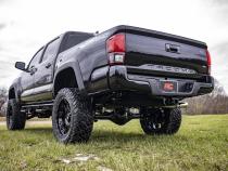 6.0 Inch Toyota Suspension Lift Kit w/ Vertex Shocks (16-20 Tacoma 4WD/2WD) Rough Country