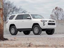 3 Inch Lift Kit Upper Control Arms RR Coils Vertex/V2 Struts Red Toyota 4Runner (10-24) Rough Country