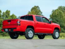 2.5 Inch Lift Kit M1 Struts/M1 Nissan Frontier 4WD (2005-2023) Rough Country