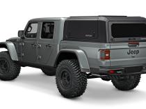 Gladiator Truck Bed Cap SmartCapEVOa Adventure Matte Black 20-26 Jeep Gladiator 5 Foot Short Bed SmartCap